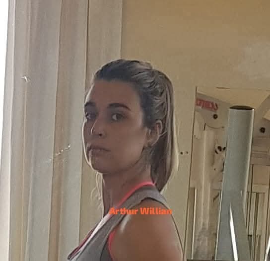 Mulher de 35 anos passa mal em academia e morre após aneurisma cerebral mulher-de-35-anos-passa-mal-em-academia-e-morre-apos-aneurisma-cerebral