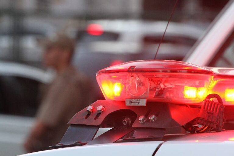produtor-rural-reage-a-assalto-com-trator-e-criminoso-tem-pes-esmagados-em-fatima-paulista