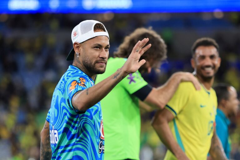 Confira as opções no ataque do Brasil caso Neymar não jogue a estreia confira-as-opcoes-no-ataque-do-brasil-caso-neymar-nao-jogue-a-estreia